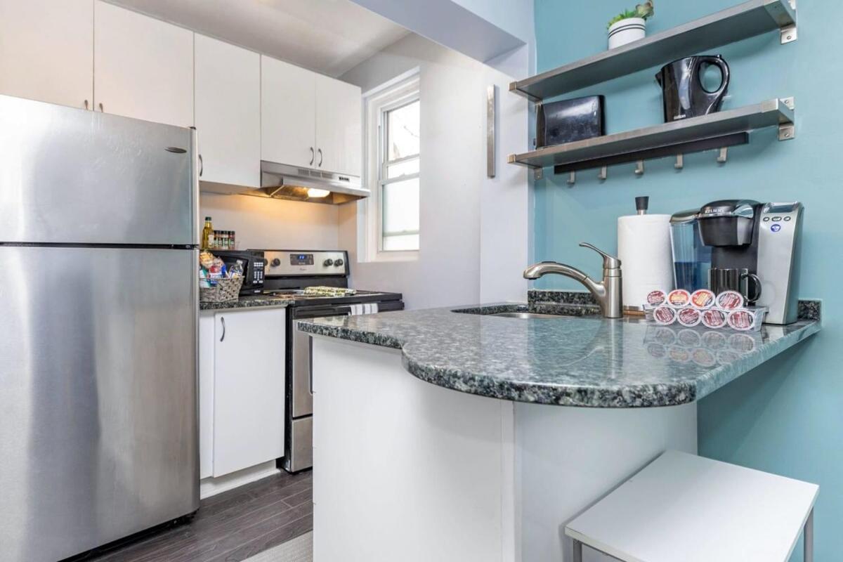 Pet-Friendly Home - Near Chinatown & Little Italy Οττάβα Εξωτερικό φωτογραφία