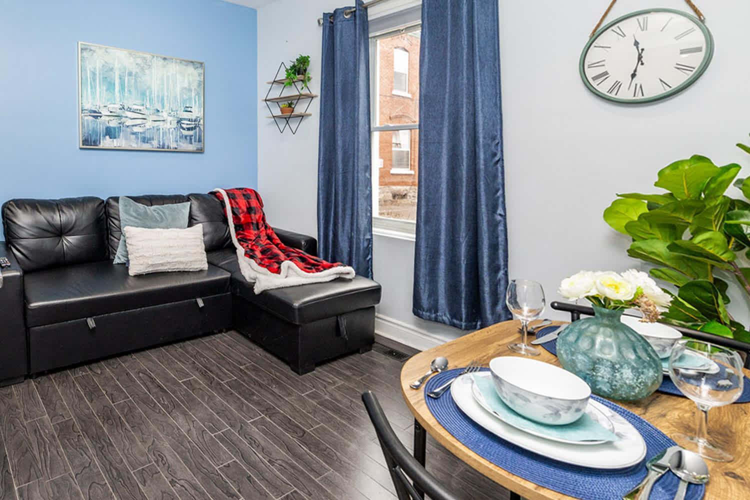 Pet-Friendly Home - Near Chinatown & Little Italy Οττάβα Εξωτερικό φωτογραφία
